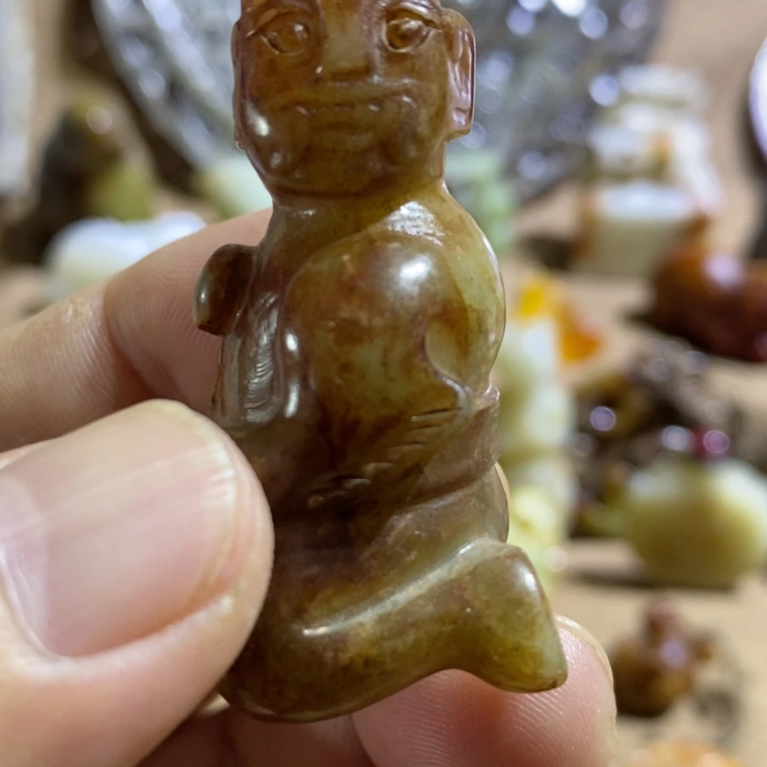 和田玉（糖玉）未镶嵌挂件