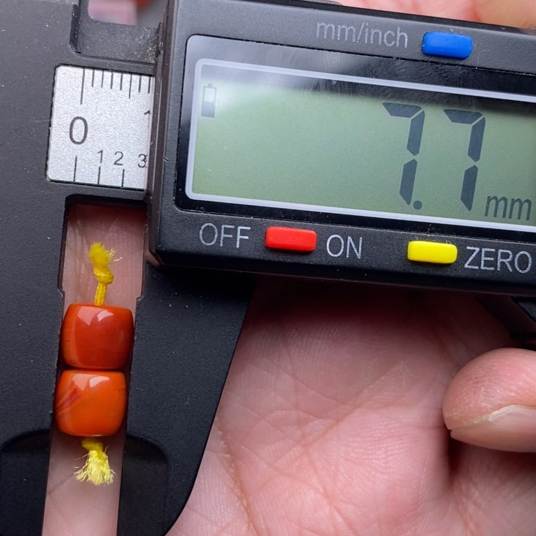 南红玛瑙配饰未镶嵌微瑕