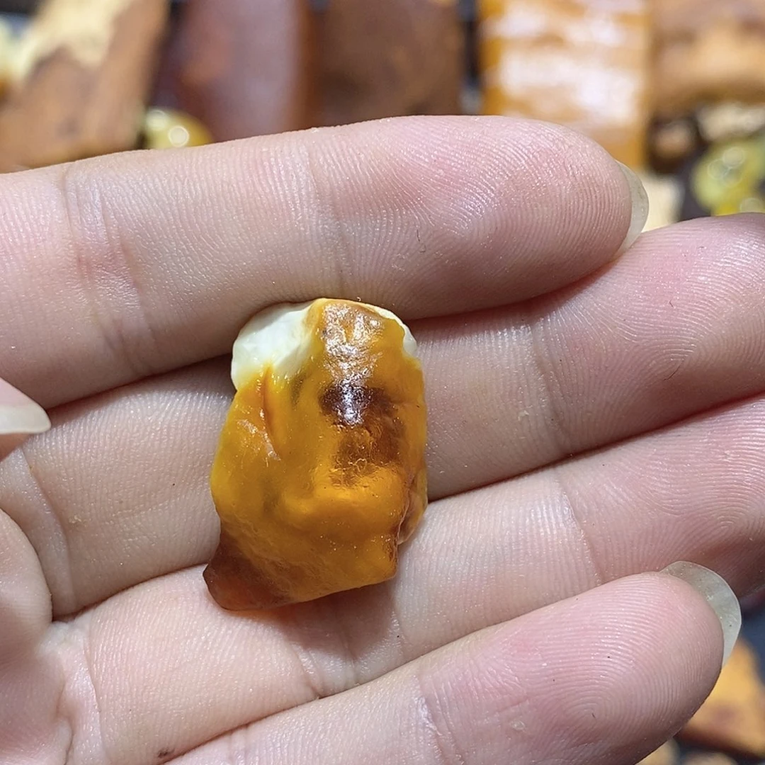 定制琥珀蜜蜡原石定制