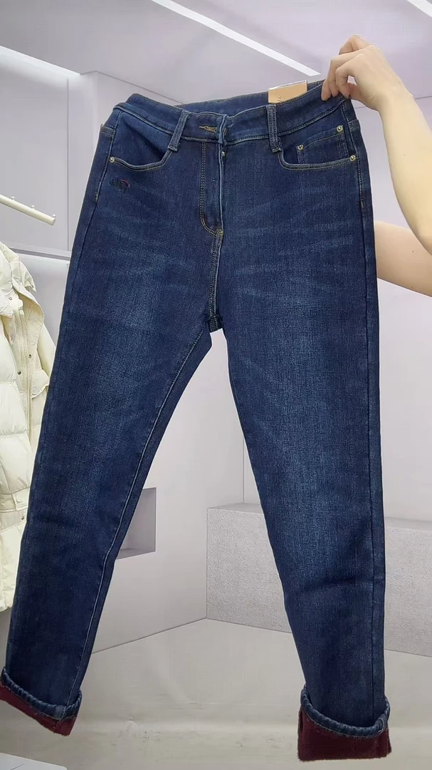6105#【瑕】秋冬款加绒加厚牛仔长裤