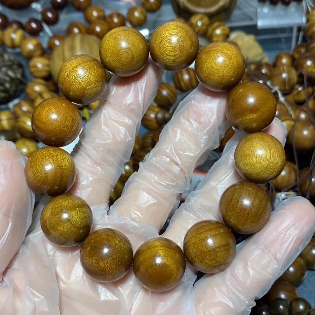 金丝楠木雕工艺品18