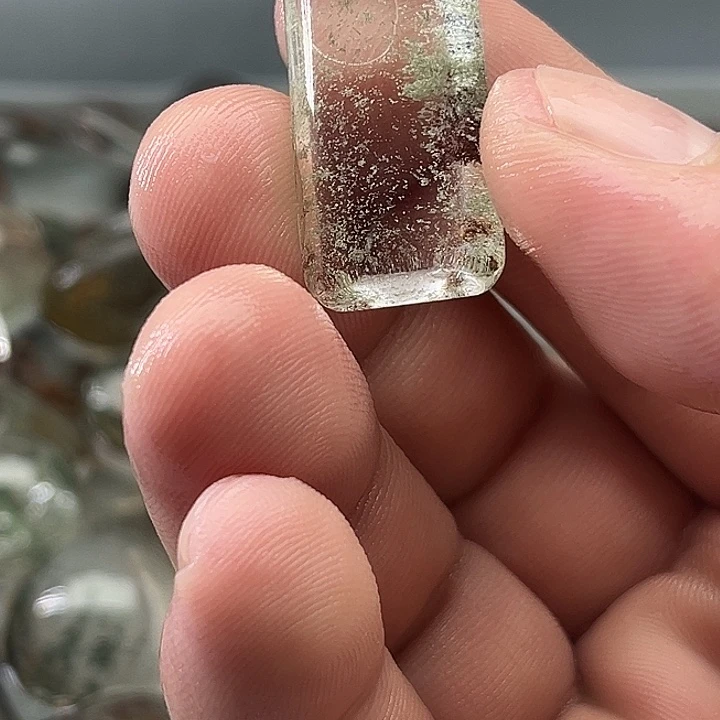 巴***0未镶嵌吊坠(赠链)水晶