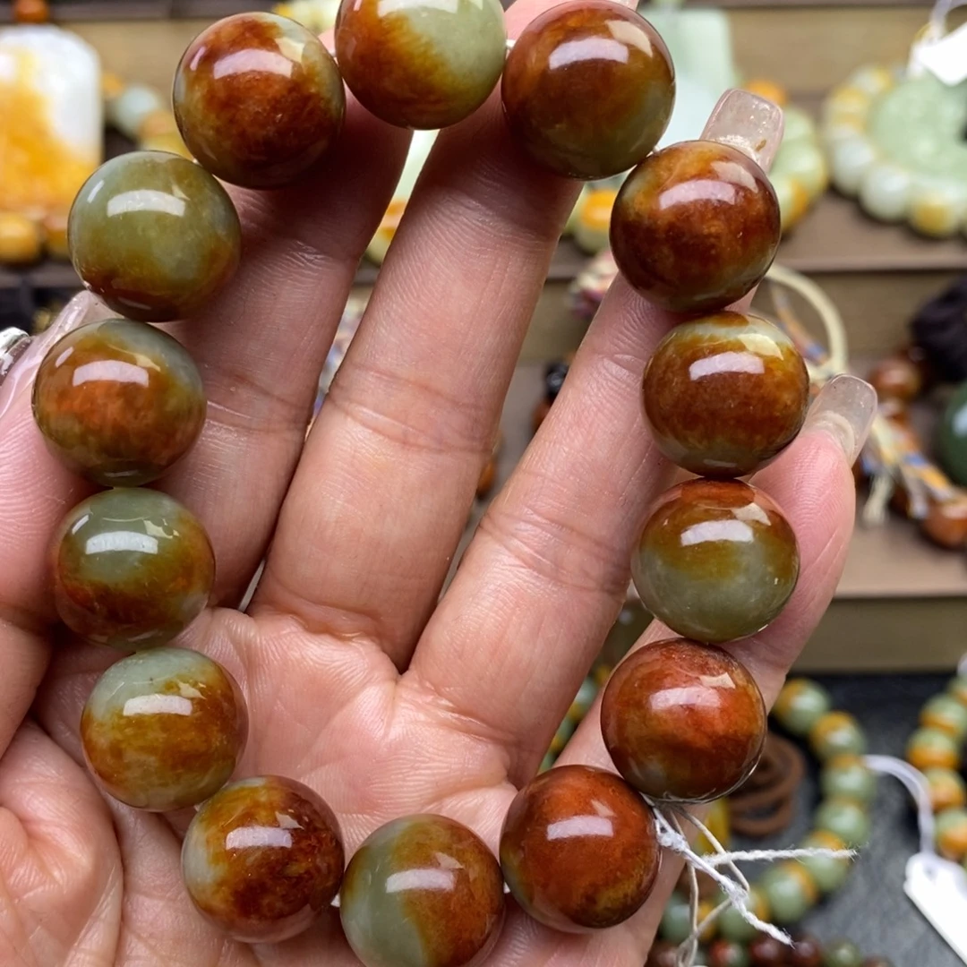 透闪石质玉未镶嵌手串