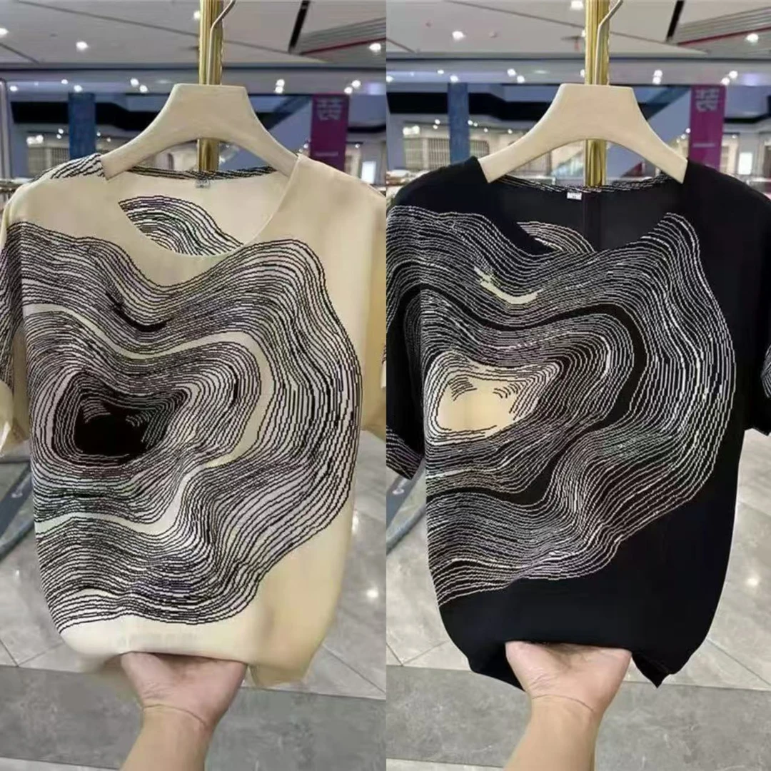 2025夏季新款时尚短袖印花洋气小衫 8041