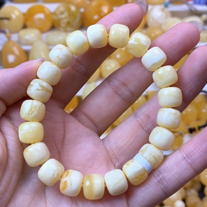 未镶嵌颈饰琥珀天然无优化琥珀蜜蜡