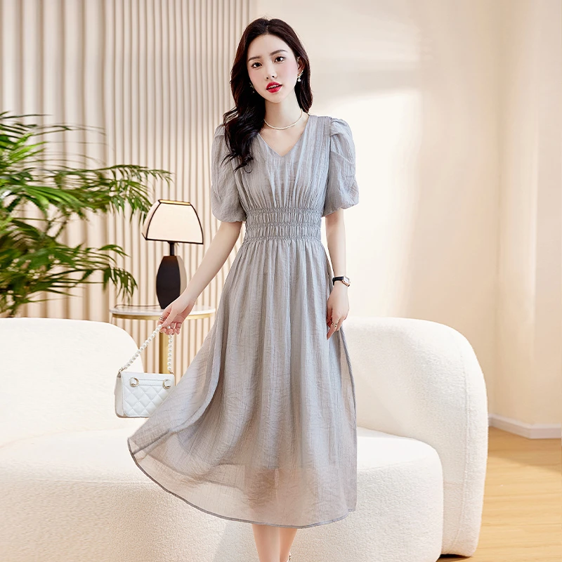 2025夏季法式小众短袖弹力收腰修身连衣裙中长款优雅名媛连衣裙