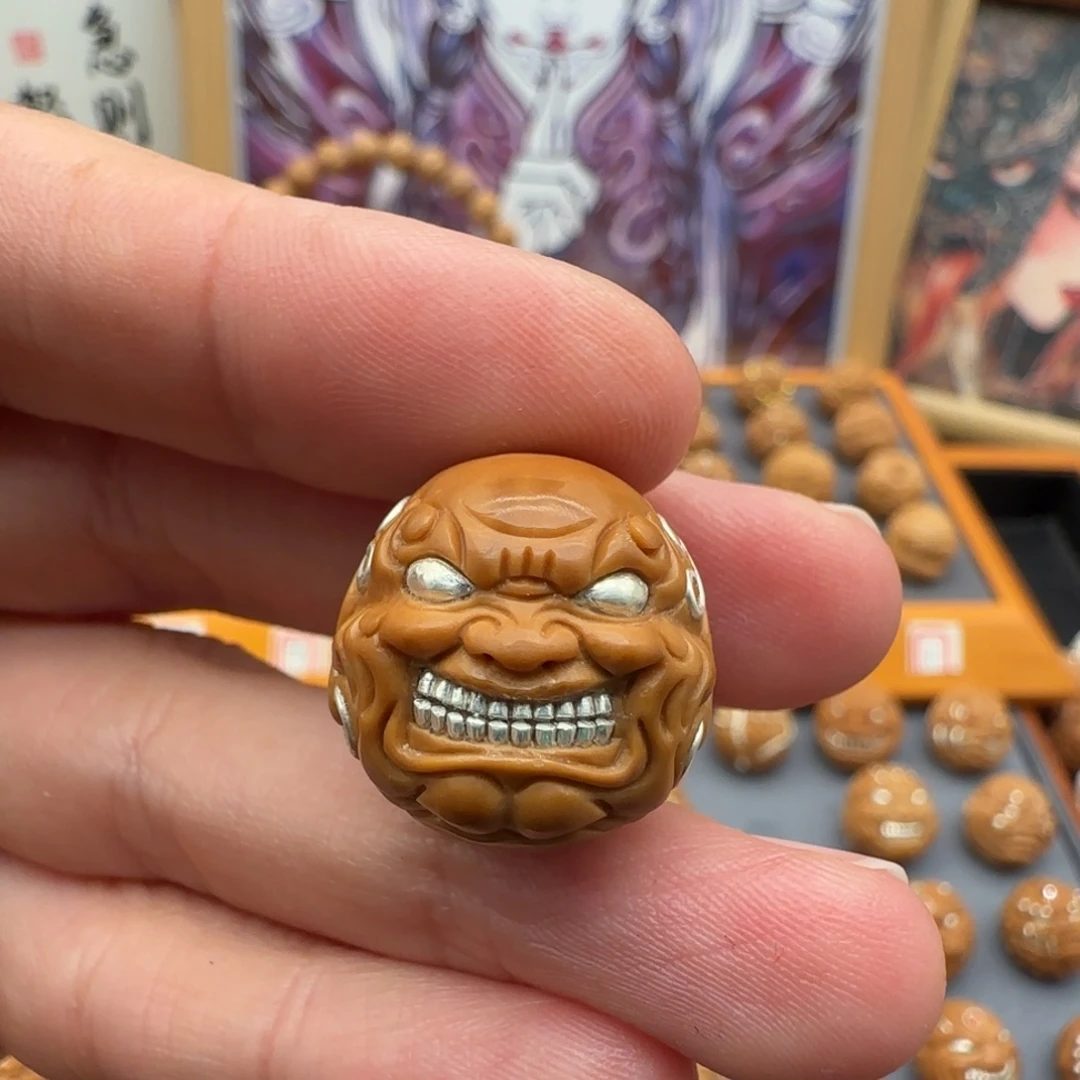 吊坠猴头核桃双面恶僧