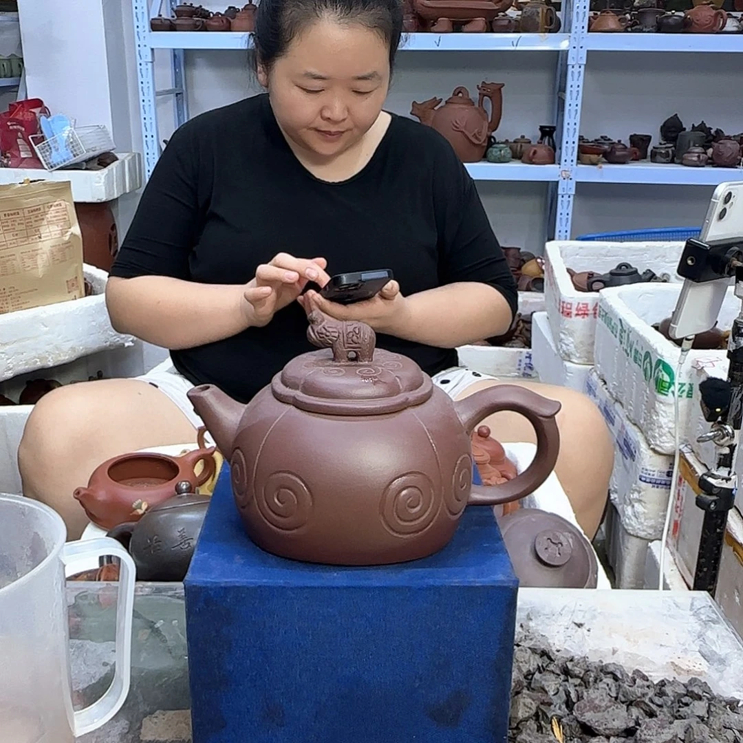 茶壶紫砂宜兴紫砂壶瑕疵处理