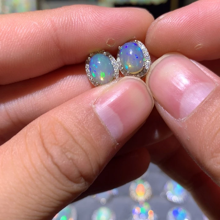 欧泊银S925镶嵌欧泊耳钉