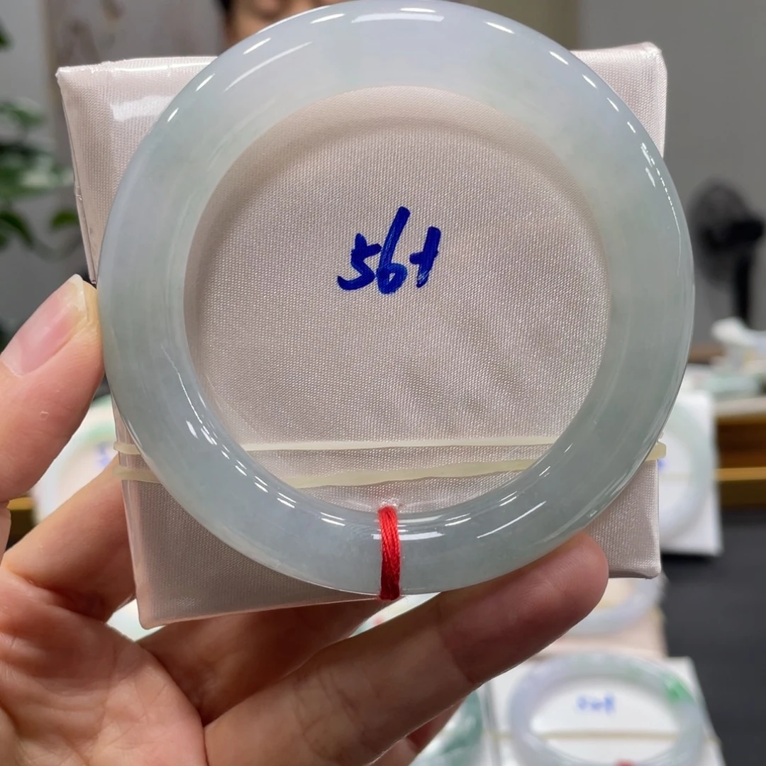 翡翠未镶嵌手镯翡翠