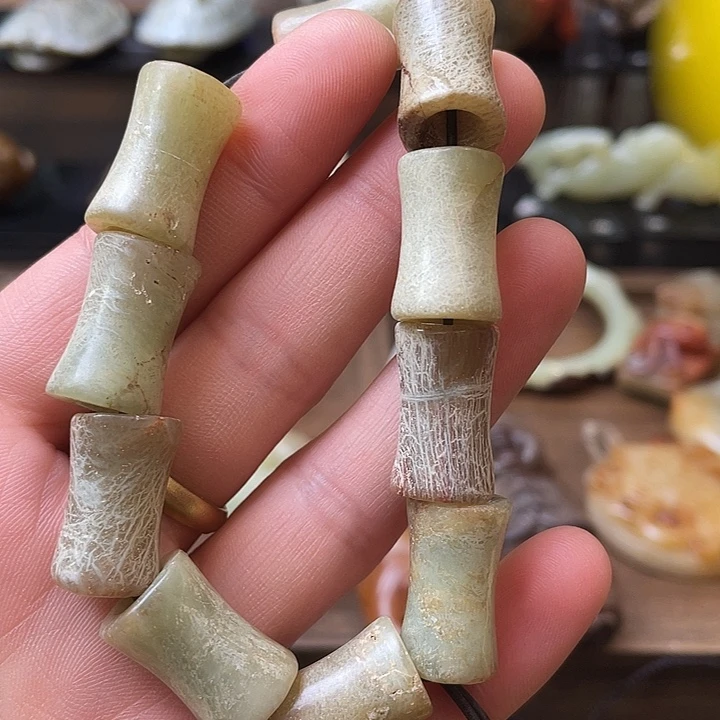 和田玉（糖玉）未镶嵌颈饰