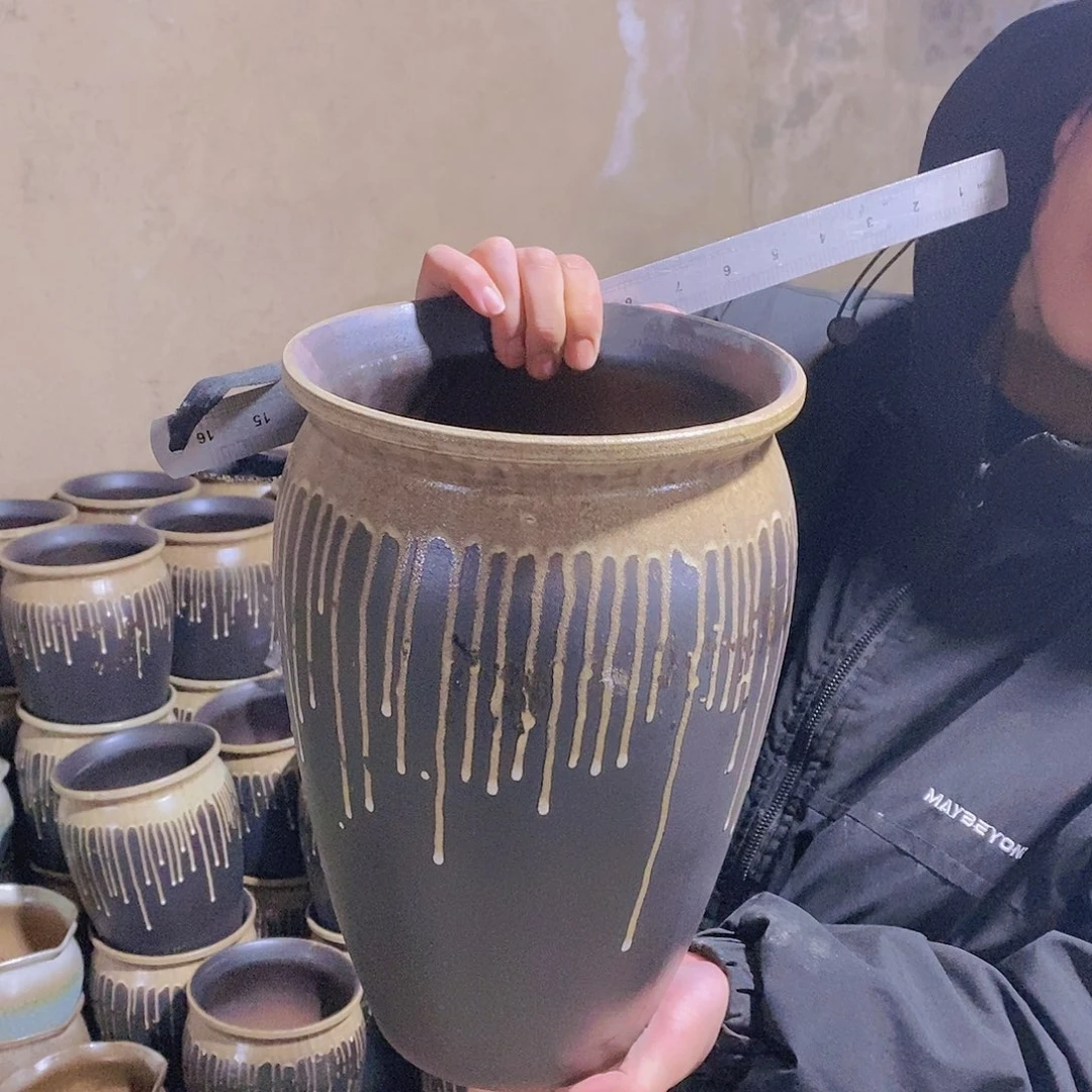 紫砂花盆瑕疵20/30fu h g g g g v