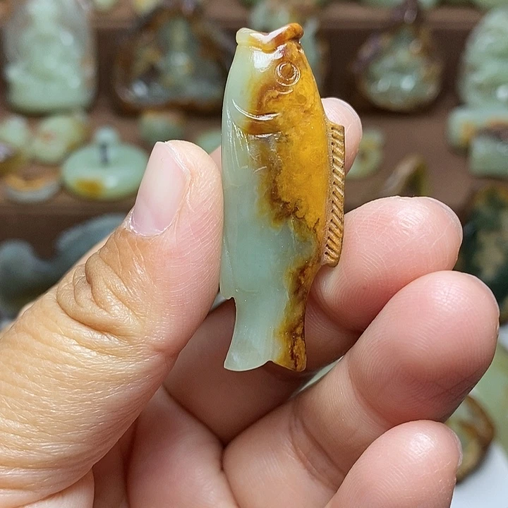 岫岩河磨玉（透闪石质玉）未镶嵌颈饰