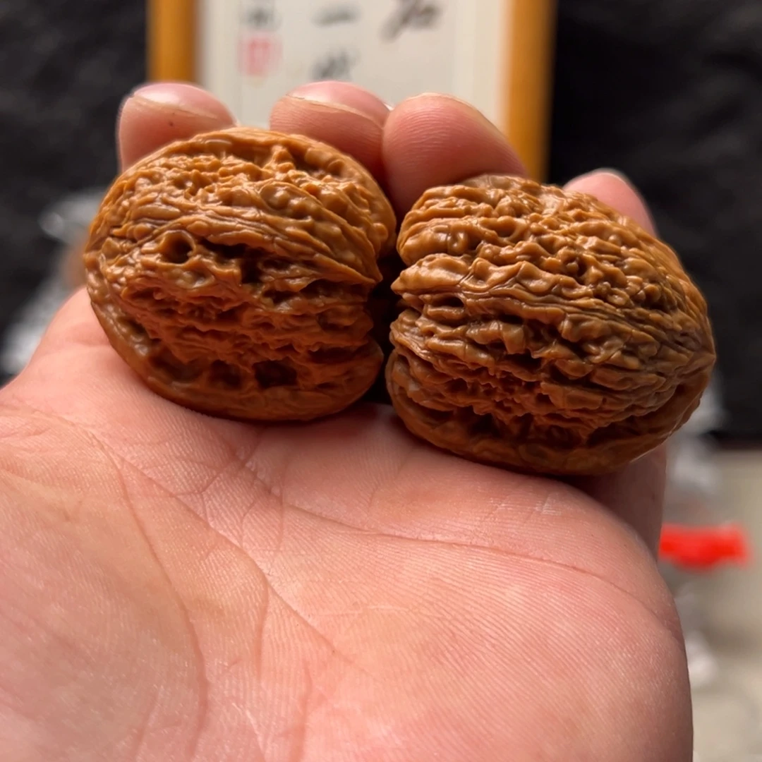 从***-文玩核桃把件南疆37黄线