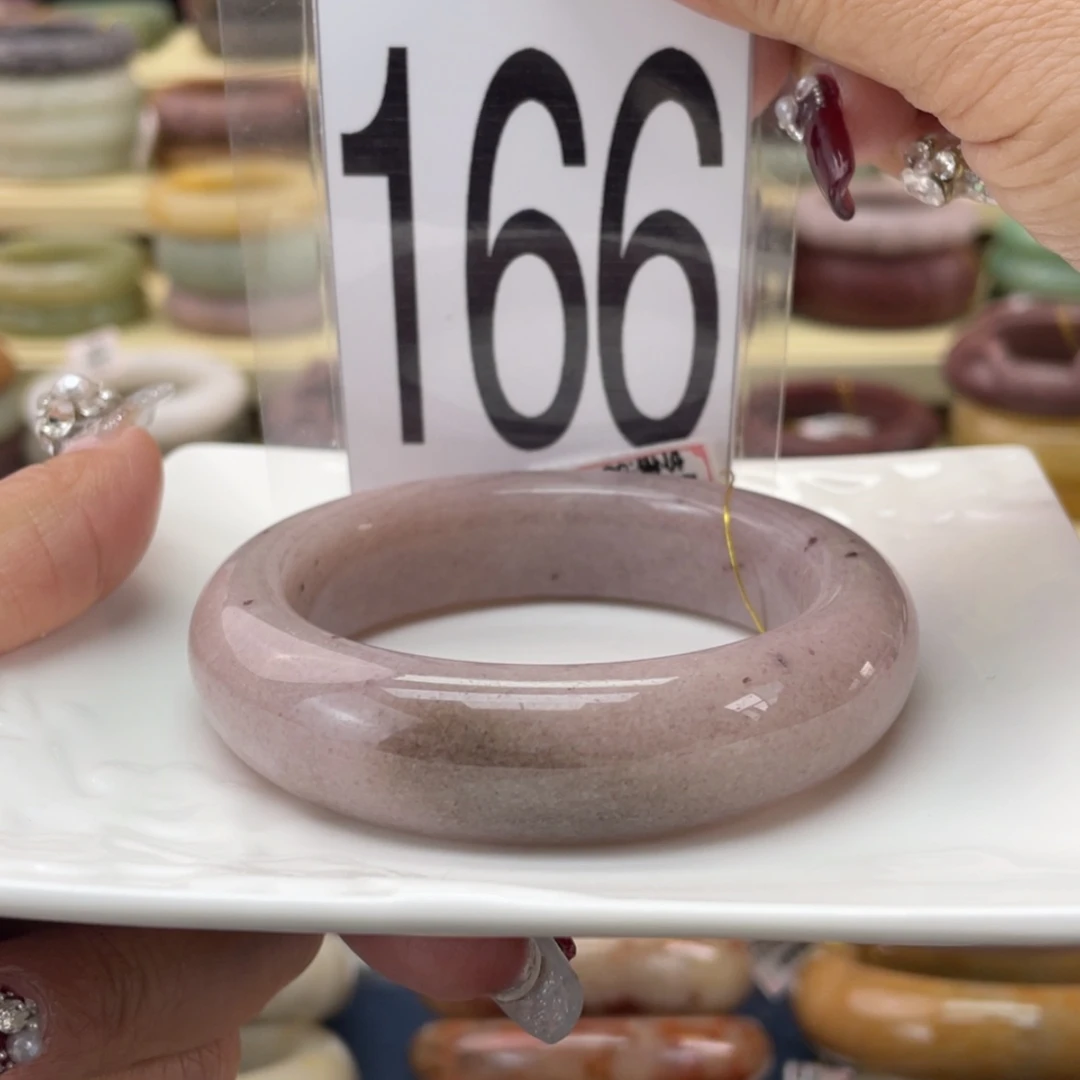 【闪购商品】石英质玉手镯未镶嵌