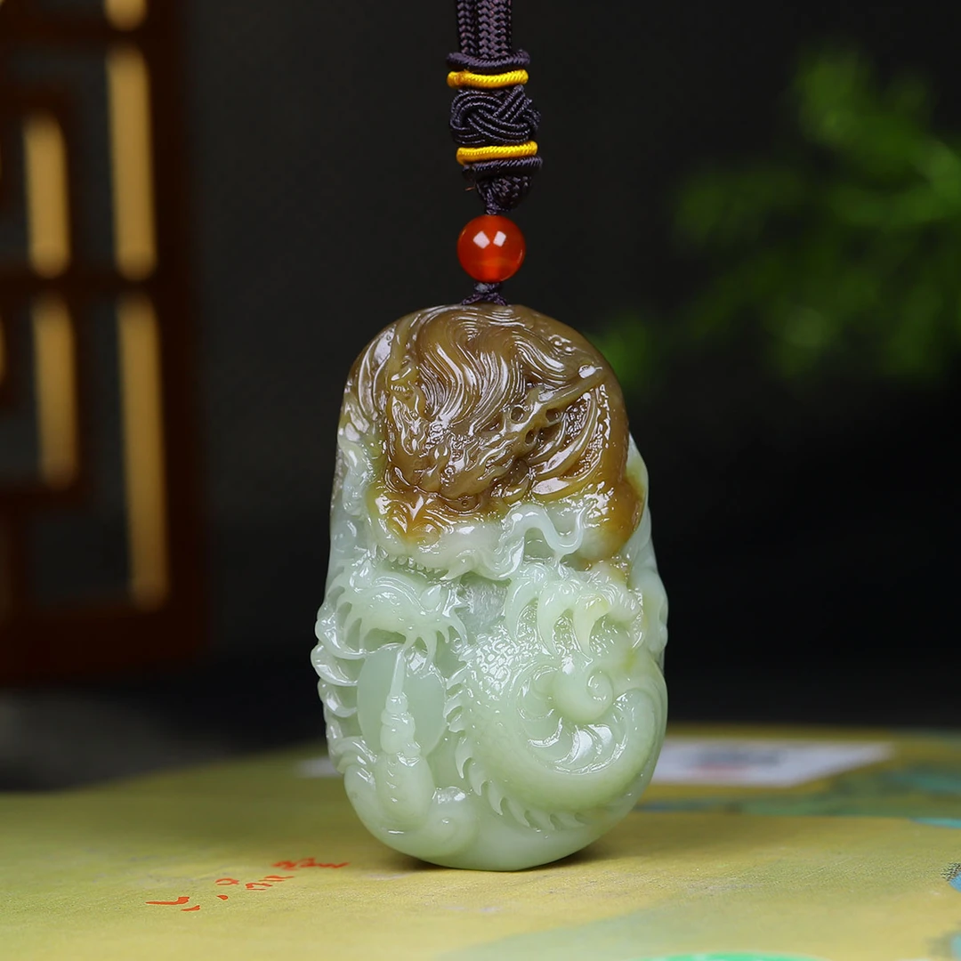 102941和田玉且末料生肖龙把件