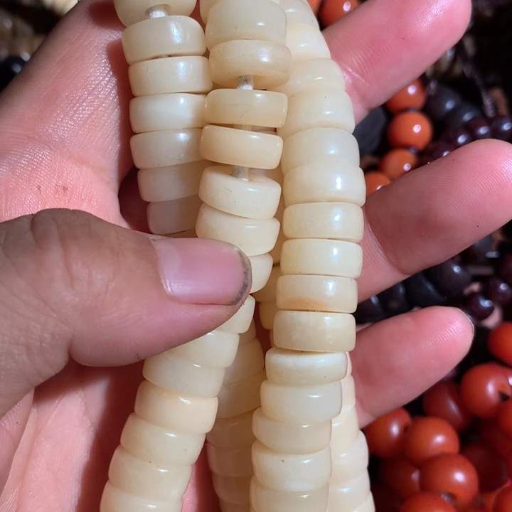 吊坠菩提根/象牙果