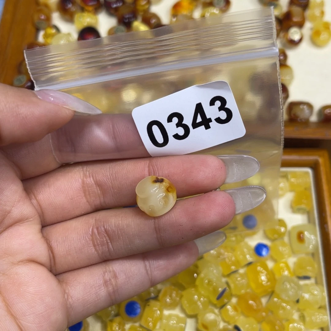 琥珀珠宝奇石未镶嵌N*