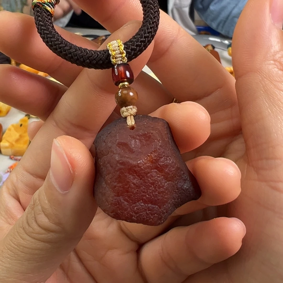 蜜蜡裸石未镶嵌蜜蜡