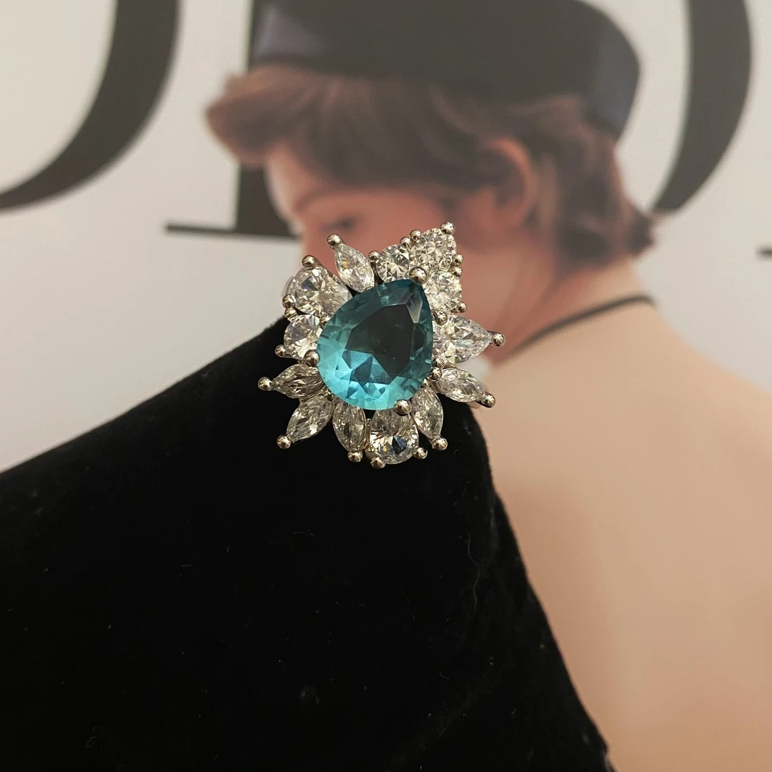 黄铜戒指 轻奢海洋之心蓝锆戒指95