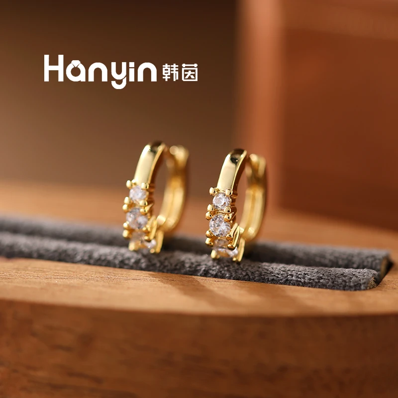 铜合金合成锆石耳饰 小众气质光面迷你三生三世微镶四爪耳扣耳环