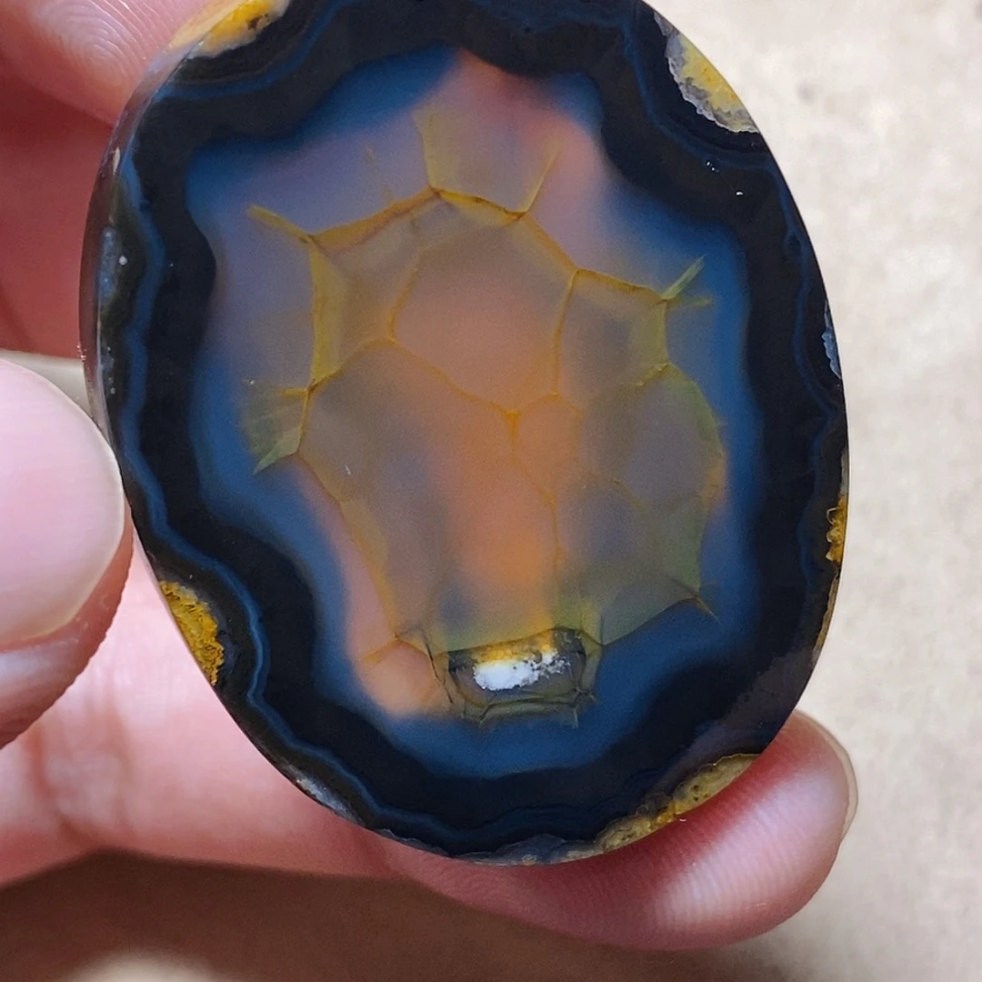 玛瑙/玉髓颈饰未镶嵌信*