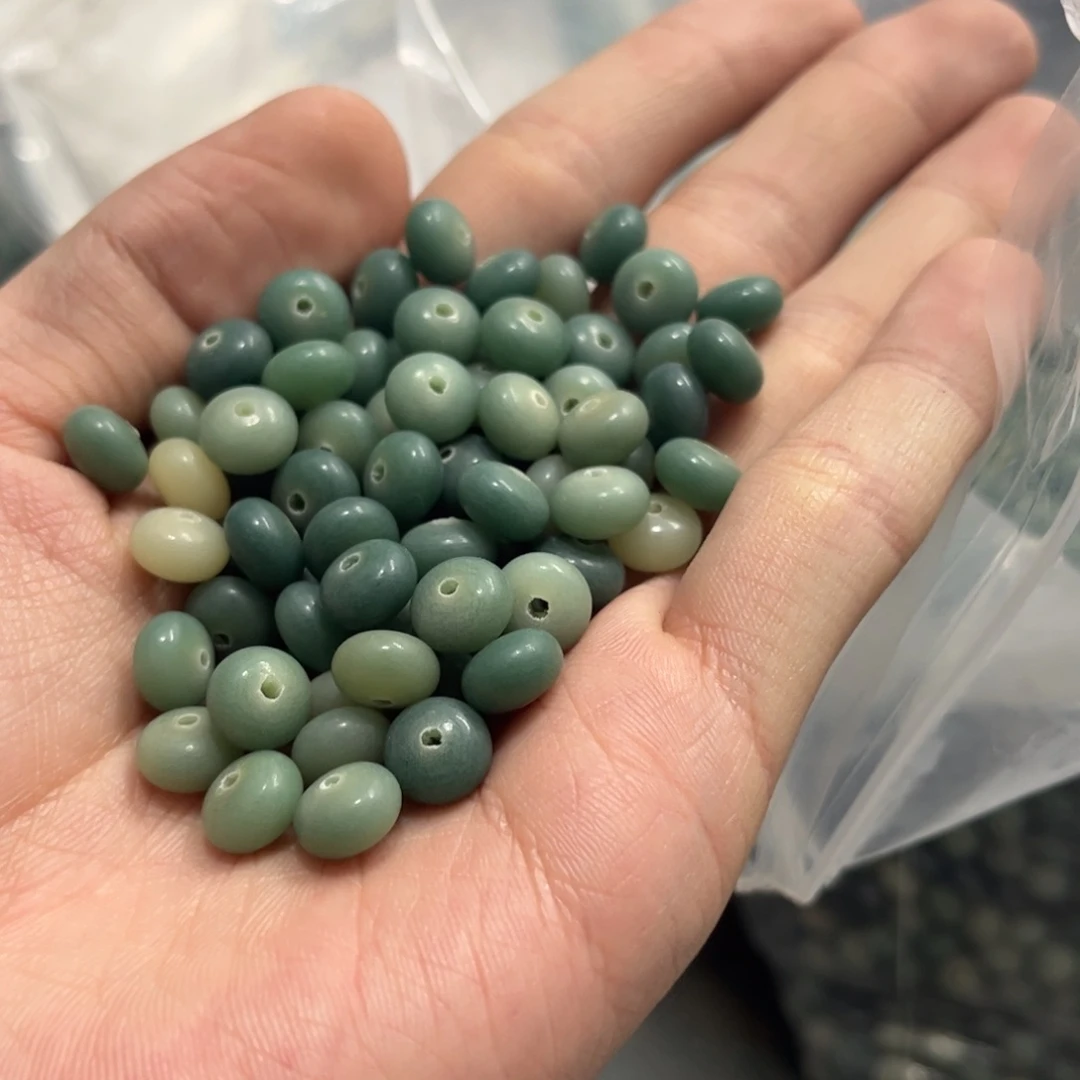 【闪购商品】白玉菩提吊坠z9/100+50颗微瑕算盘