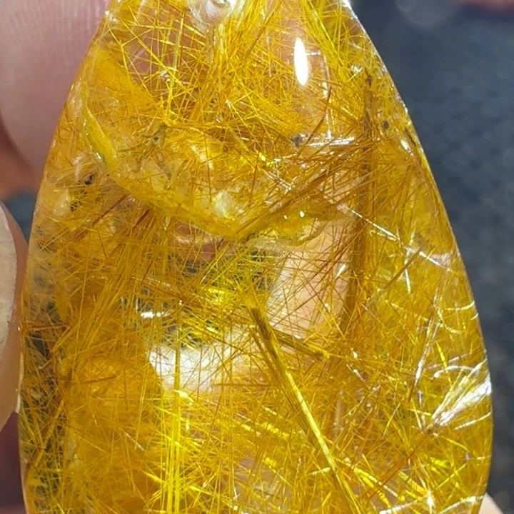 水晶颈饰未镶嵌玉*花