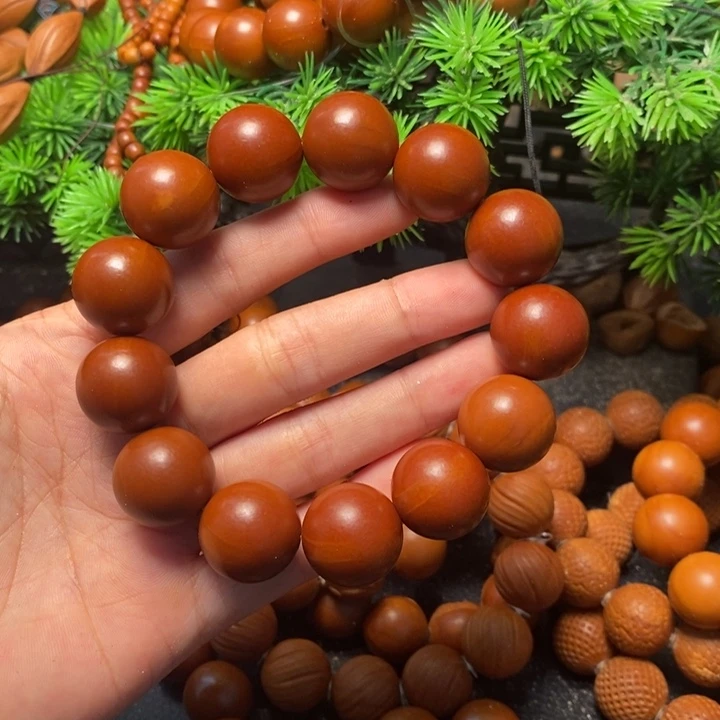 手串橄榄核1.8尺寸树王光珠