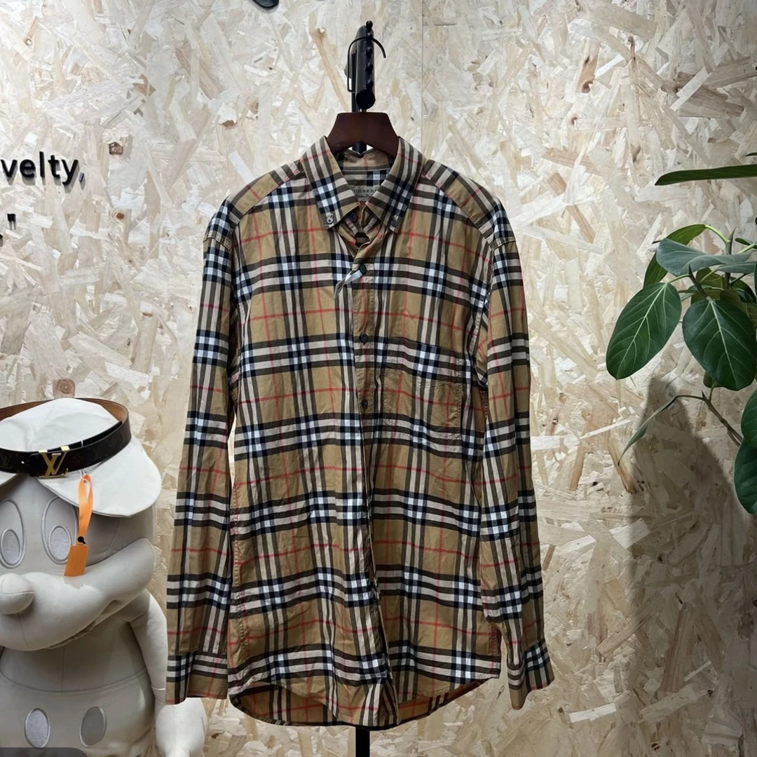 99新 BURBERRY/博柏利 经典格纹衬衫 xs码 ys000096