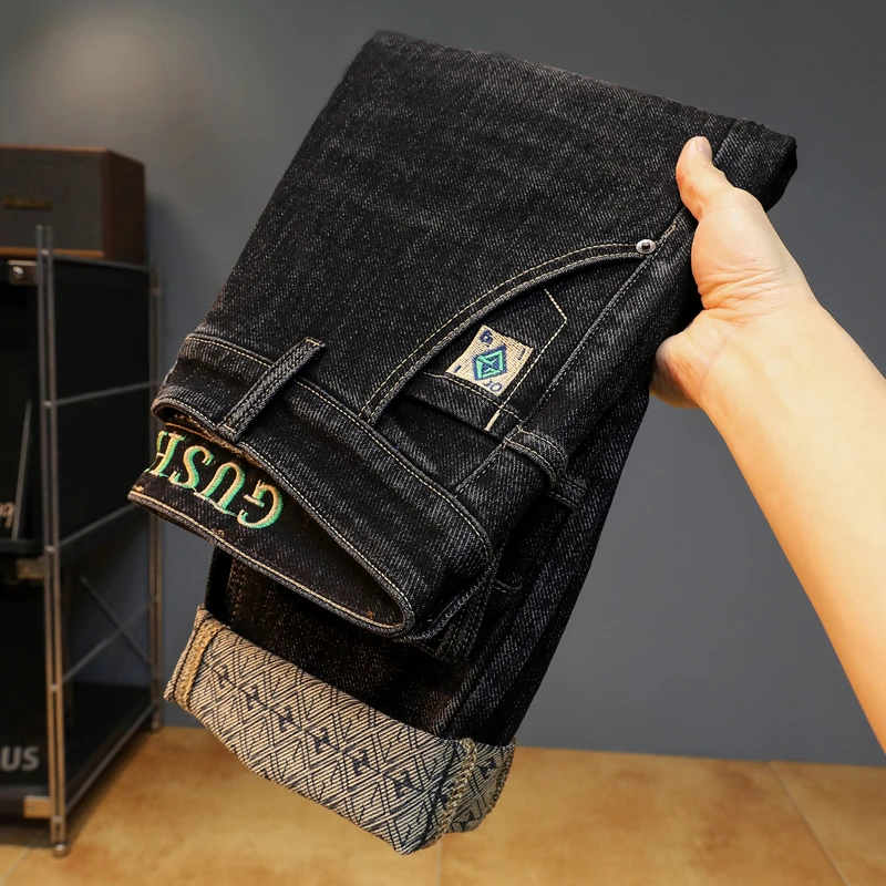 秋季新款潮流牛仔裤男款弹力修身直筒裤刺绣印花时尚百搭休闲裤子