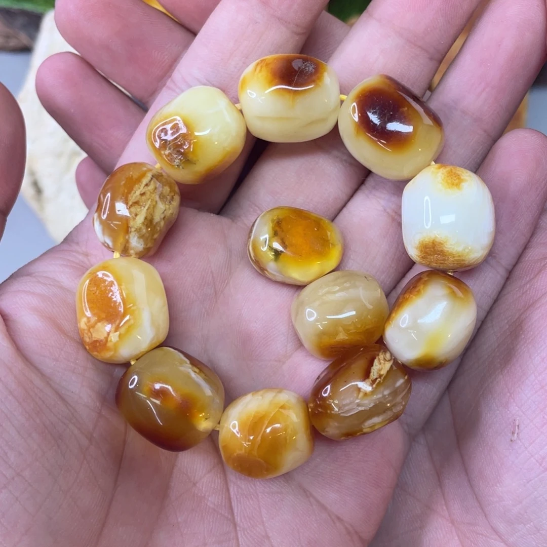 定制琥珀天然琥珀