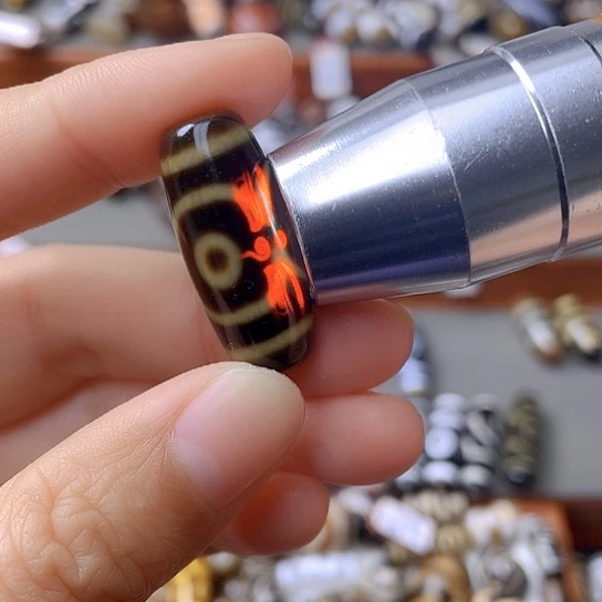 未镶嵌颈饰玛瑙/玉髓