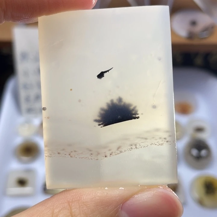 玛瑙/玉髓未镶嵌牌子