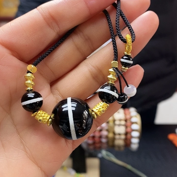 玛瑙/玉髓合金颈饰