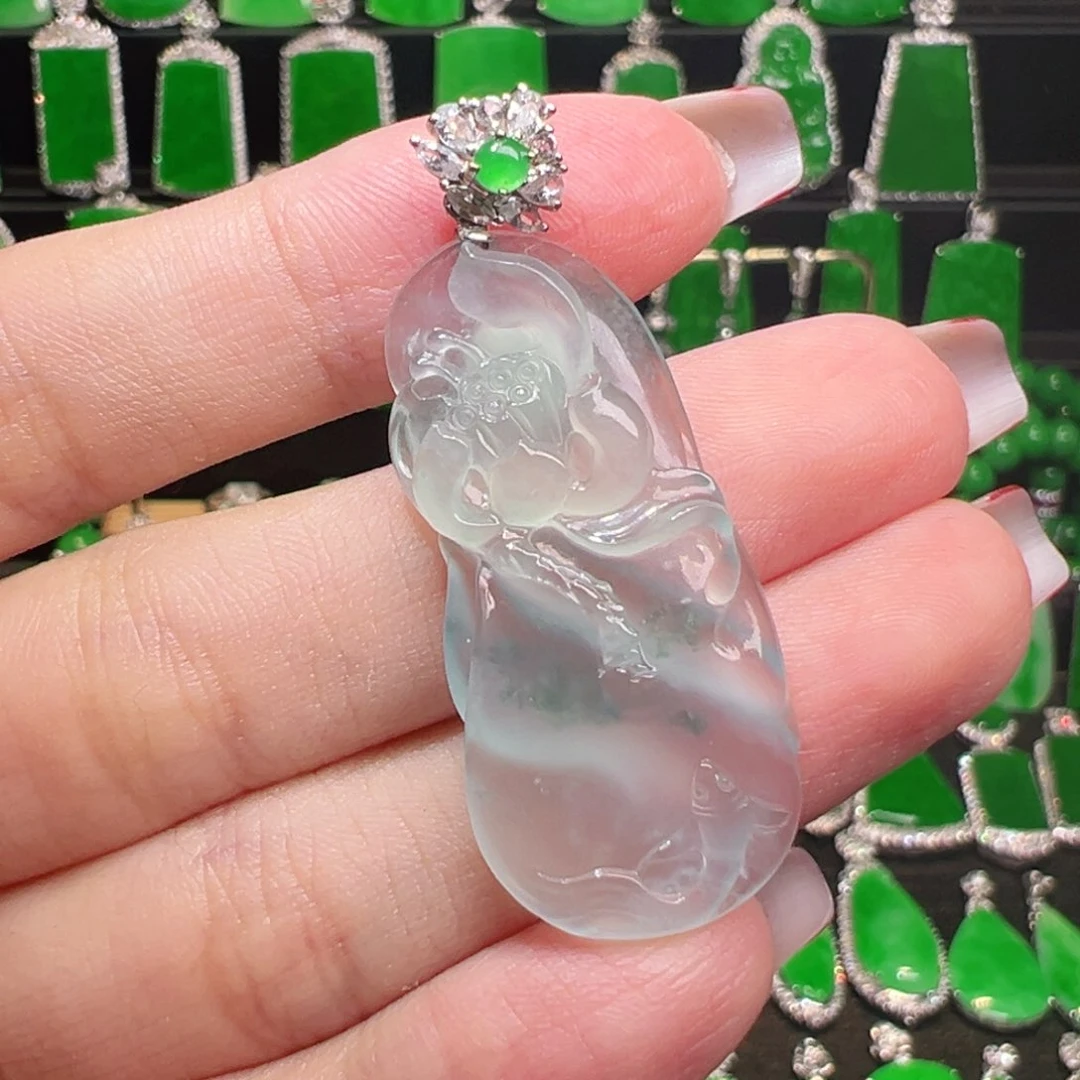 翡翠吊坠(不含链)18K金镶嵌