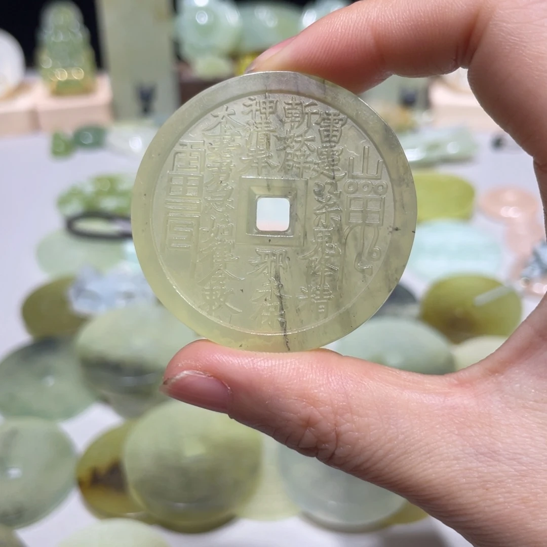 岫玉未镶嵌颈饰18