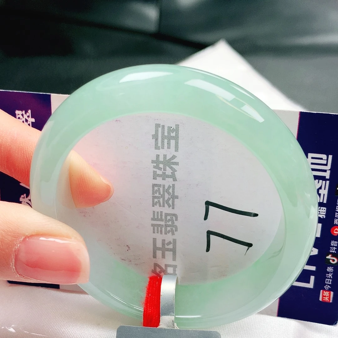 未镶嵌手镯翡翠缅甸天然a货翡翠手镯55贵