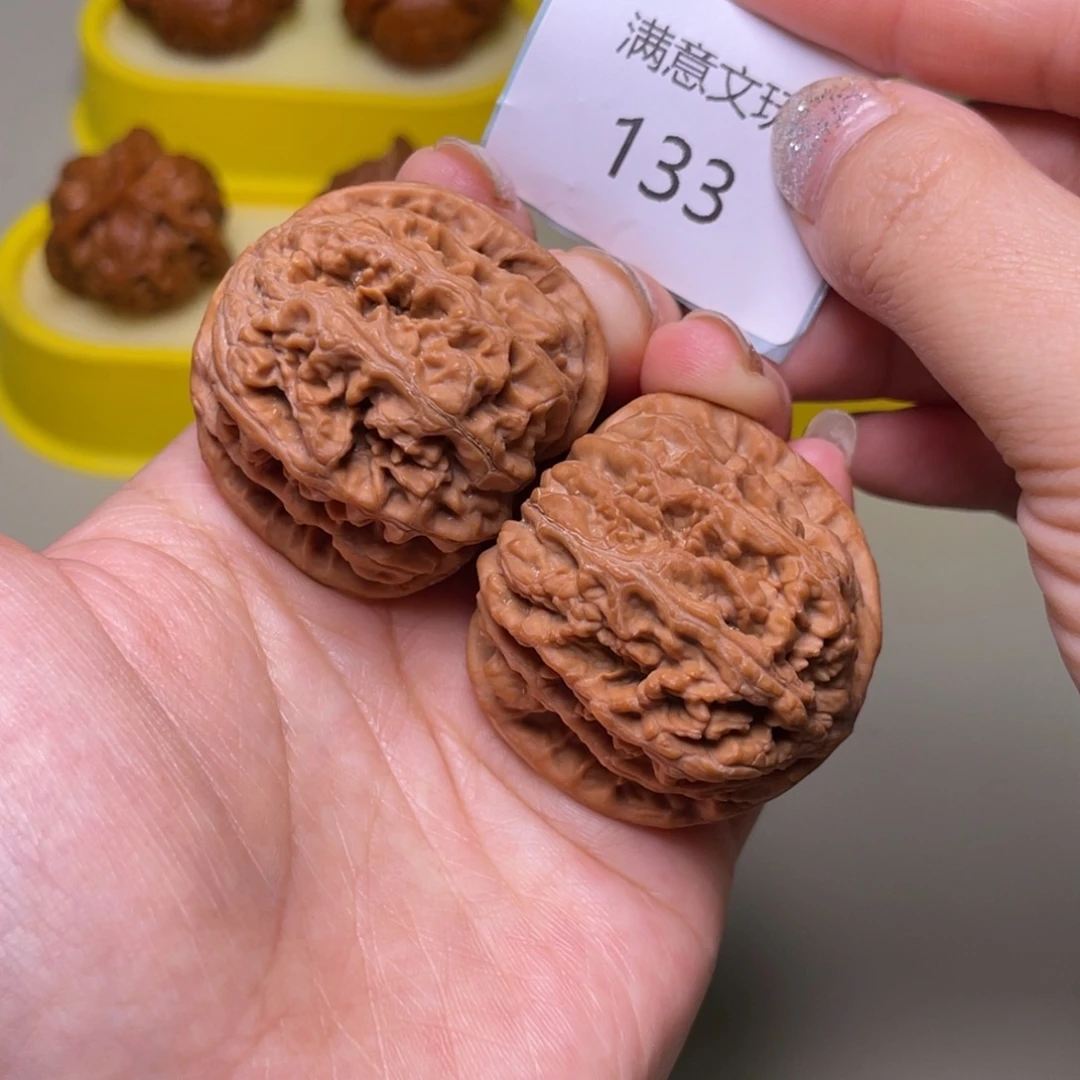 文玩核桃手串粗筋40.133