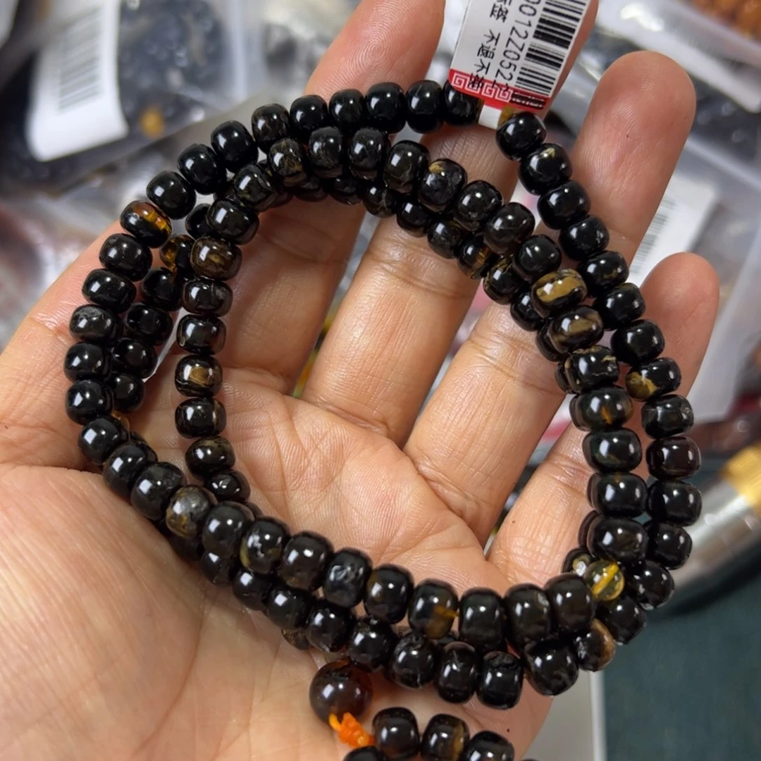 未镶嵌琥珀珠宝奇石274