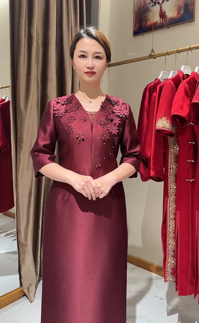 婚宴妈妈装高端洋气喜婆婆婚礼连衣裙