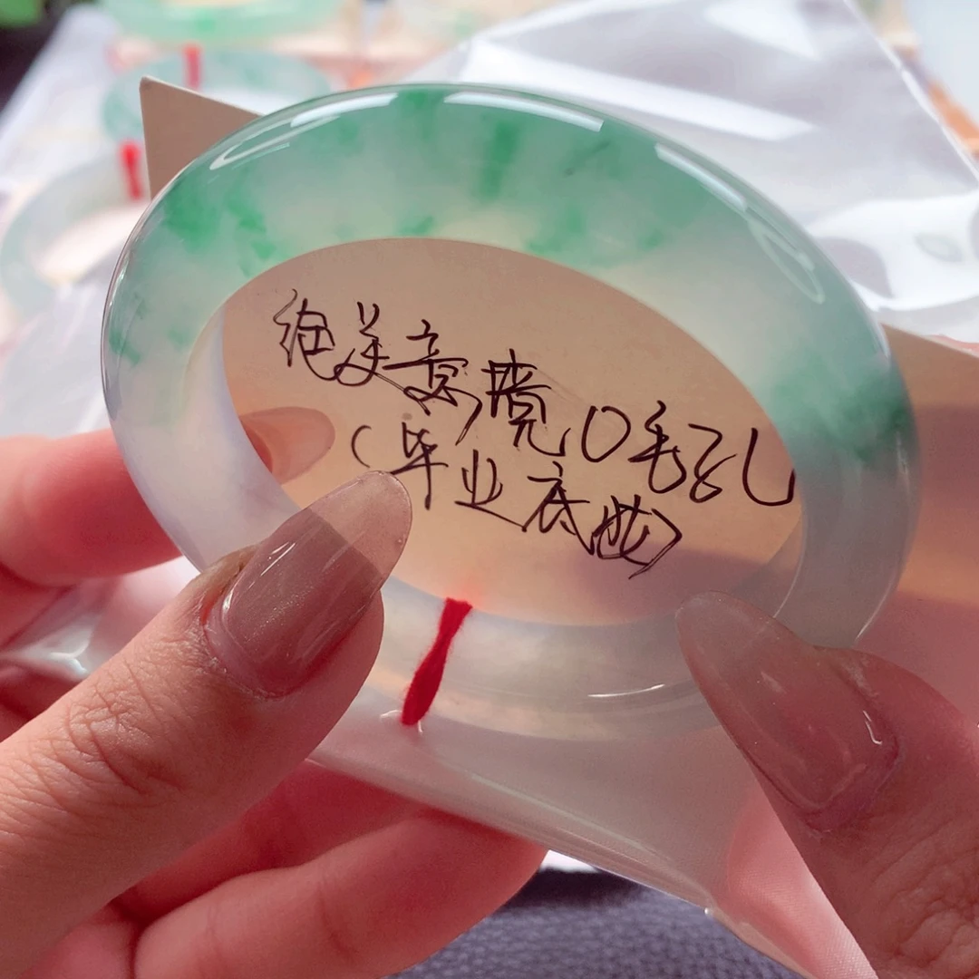 翡翠未镶嵌手镯师妹54.5冰绿花无结构对标小六