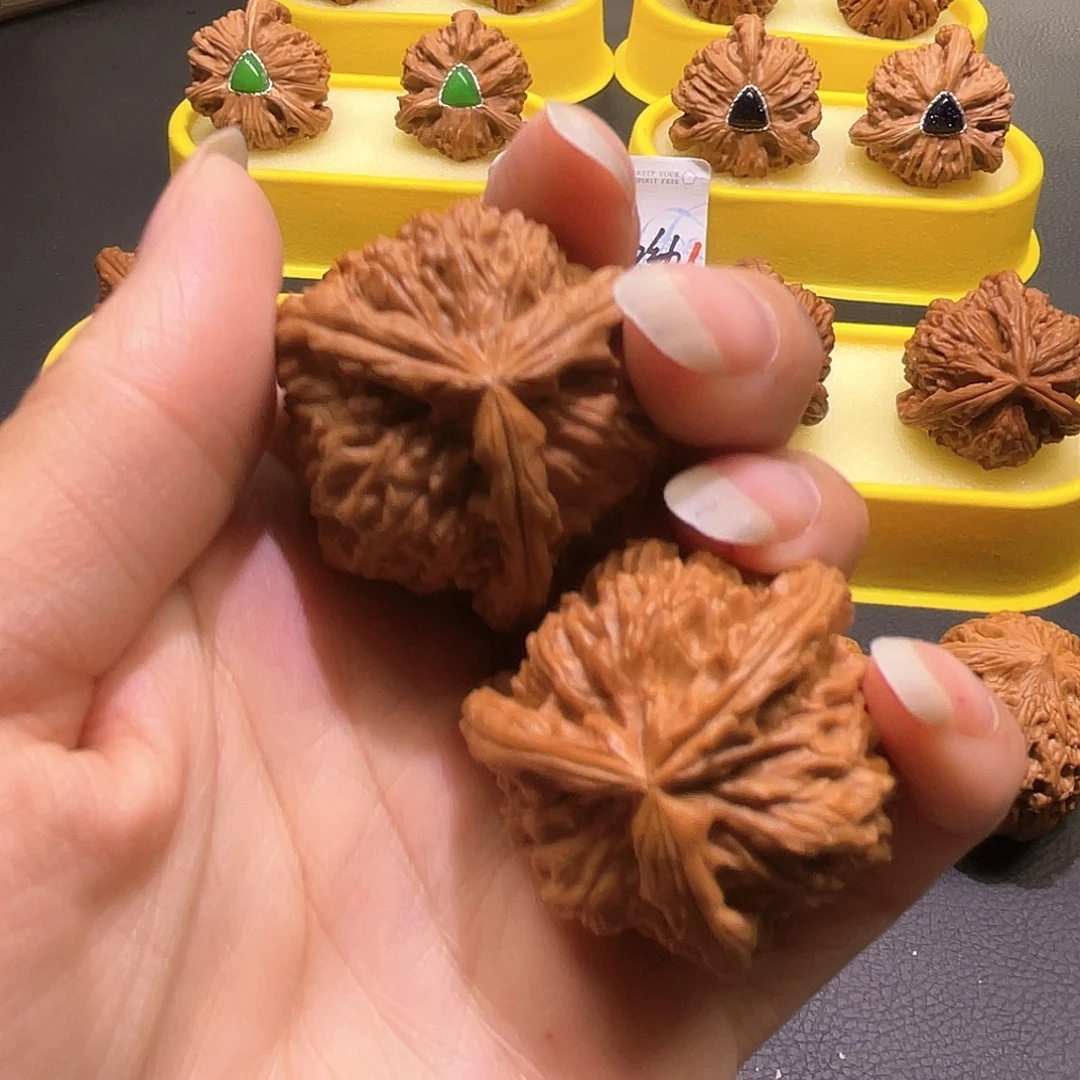你***生恭喜大哥喜提爱核