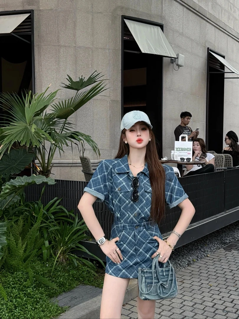 2025夏季韩系绝美蓝色格纹短袖衬衫上衣高腰短裤休闲牛仔套装女潮