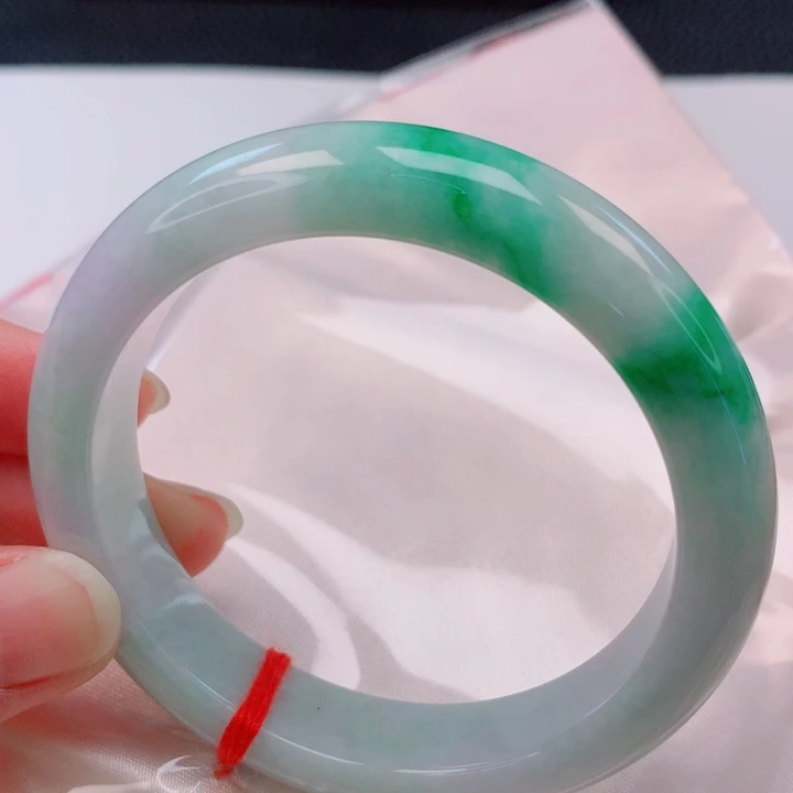 未镶嵌手镯翡翠58圈口