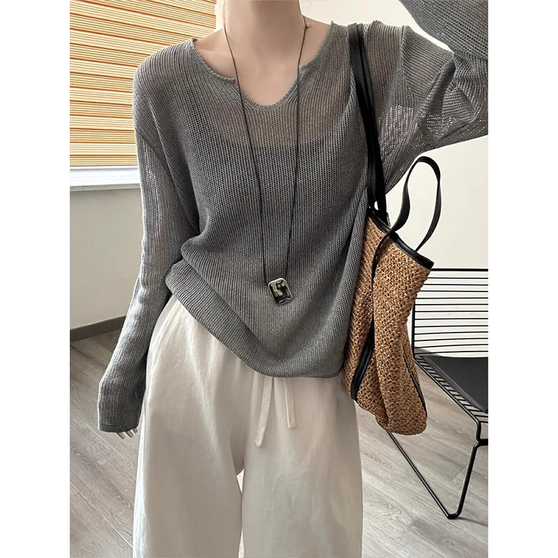 韩系灰色v领镂空冰丝针织防晒罩衫女夏季吊带外搭薄纱上衣空调衫