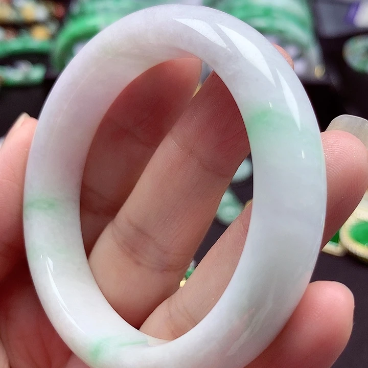 未镶嵌手镯翡翠翡翠