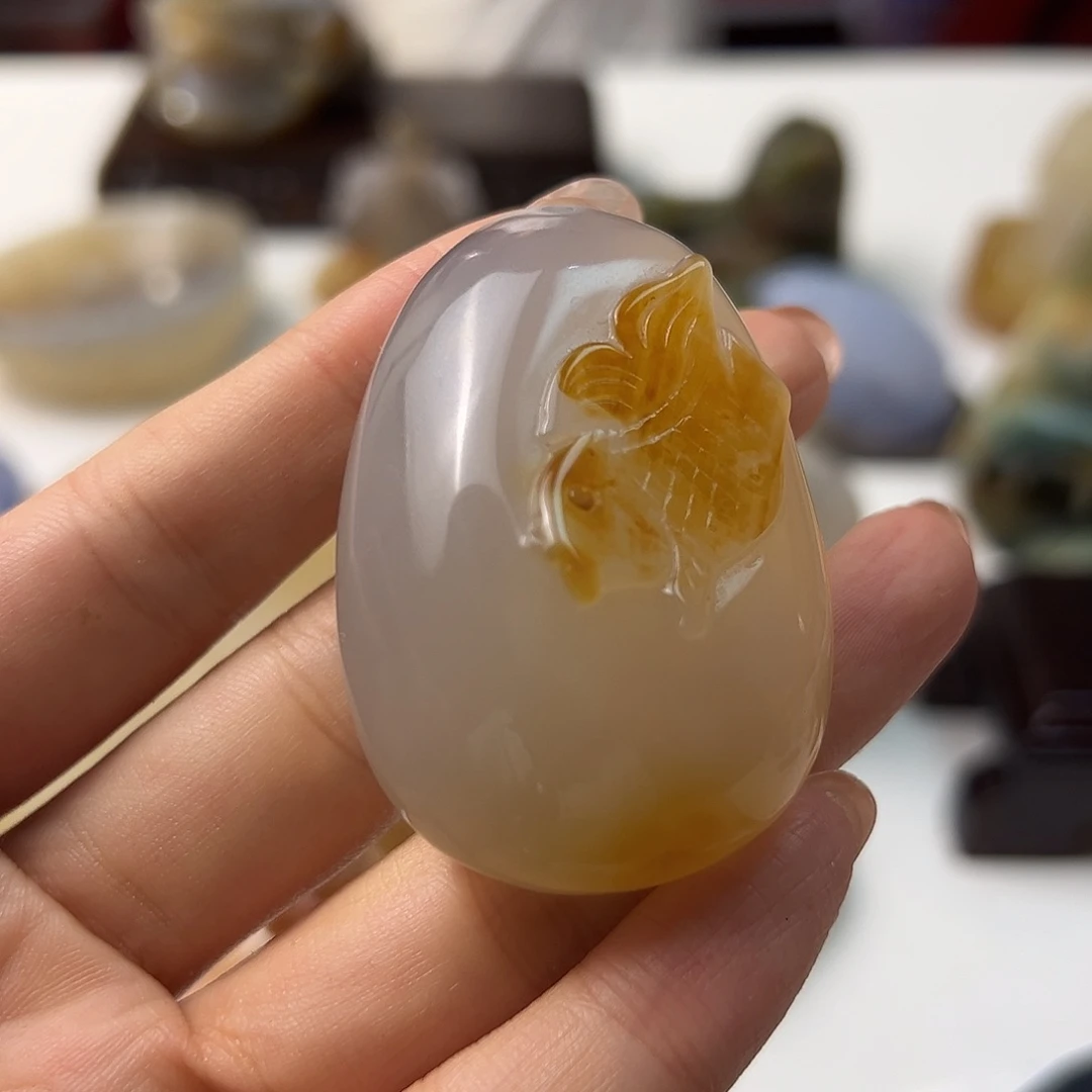 玛瑙/玉髓颈饰未镶嵌