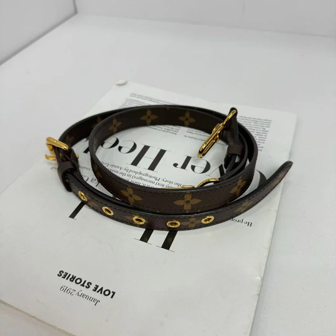 95新 LouisVuitton/路易威登 老花肩带G9381