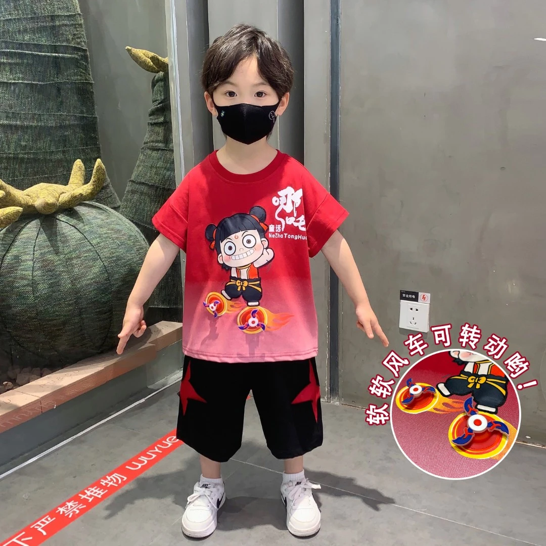 哪吒儿童衣服男童夏套装2025新款男孩时髦薄款男宝宝夏装短袖服装